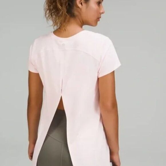 Lululemon gray open up tie-back tee size 8 E UC - Picture 12 of 13